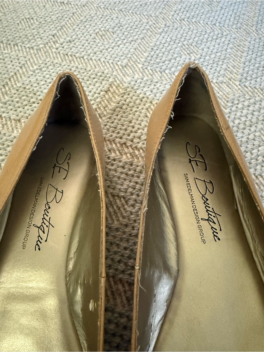 SE Boutique by Sam Edelman Tan Patent Leather Ballet Flats with Gold Accents - Picture 2 of 5